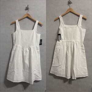 Elegant White art class big girl  Dress size XXL 
New with tags